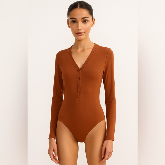 House of Harlow 1960 Brown Long Sleeve Bodysuit - Picture 1 of 5